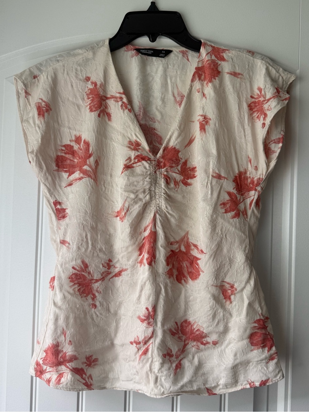 Simply Vera VERAWANG pink and cream floral blouse size XS